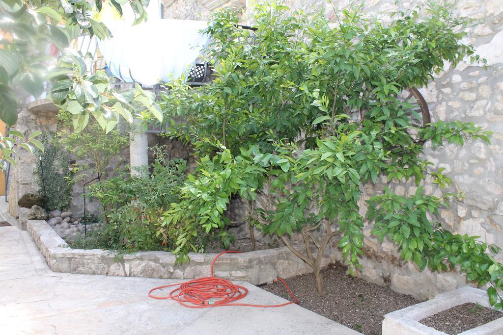 Rooms Mara Skradin Exterior foto
