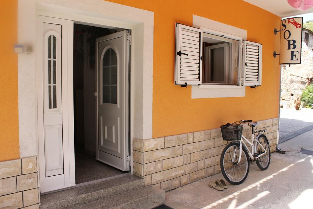 Rooms Mara Skradin Exterior foto